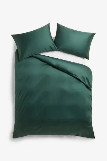 The Sateen Edit- Bottle Green